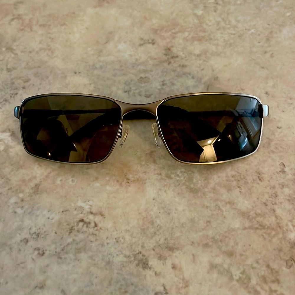 Men’s Hilco Sunhawk pewter sunglasses. Can accept Rx lenses.